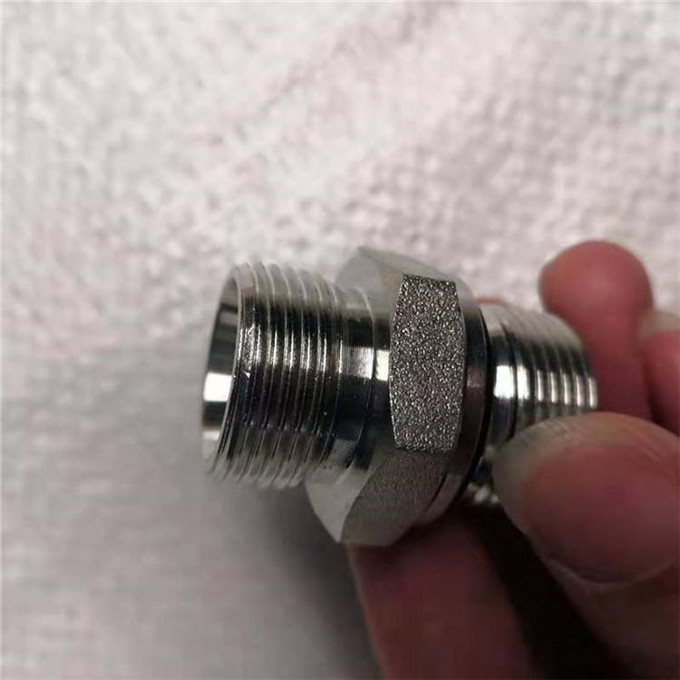 公制接頭